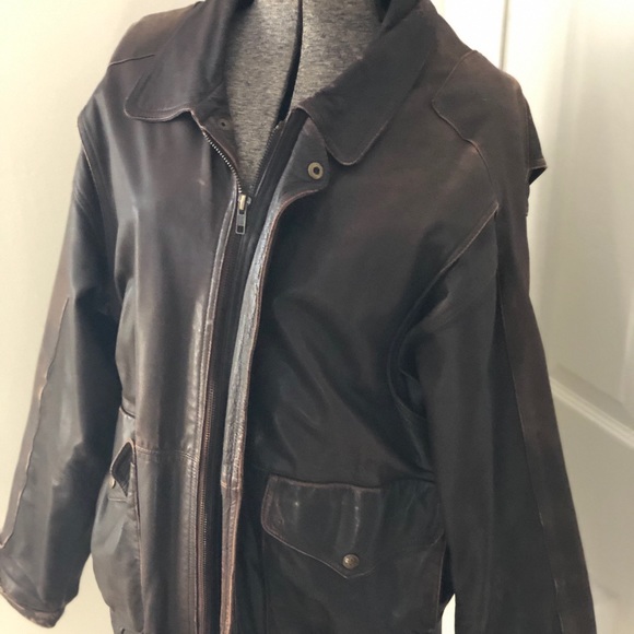 Vintage Men’s Eddie Bauer Leather jacket - Picture 2 of 8